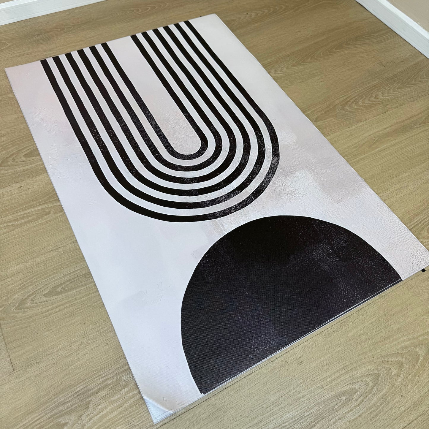'Minimalistic Curve' Canvas