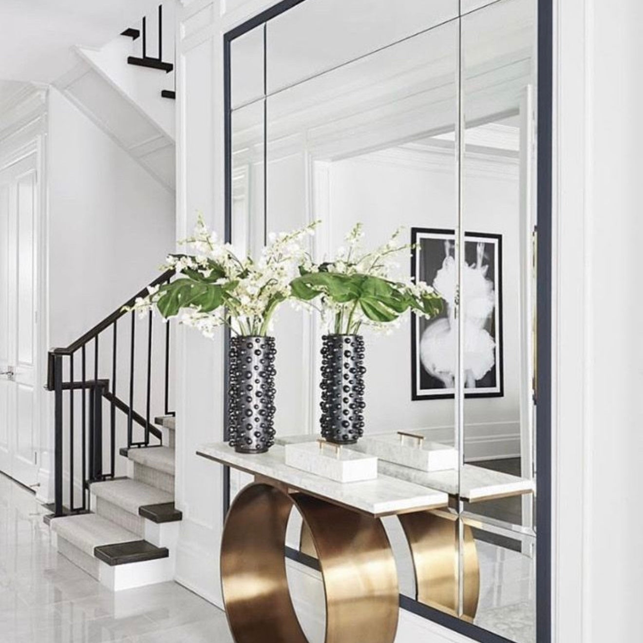 The Black Trim Aurelia Mirror